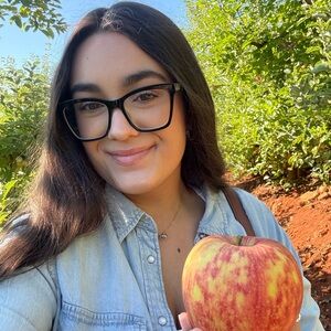 Meet your Posher, Layla